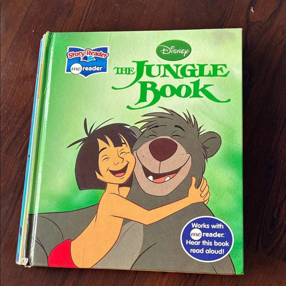 Story Reader Disney Collection with Blue Interactive Me Reader 8 Books